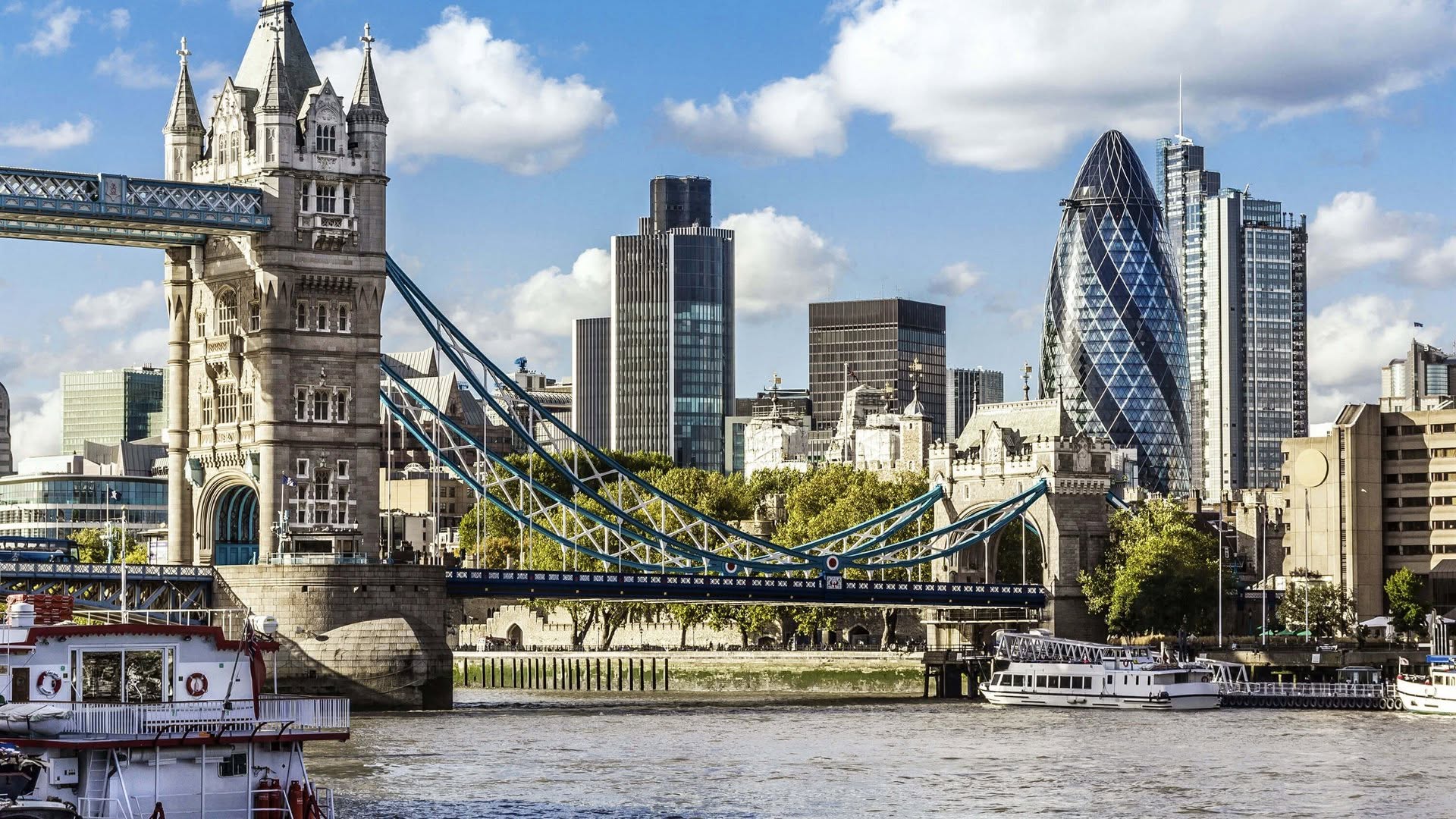 Norman Foster: Shaping Cities for the Next Century